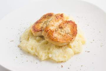 Mashed potatoes with chicken fillet