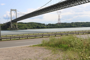 Quebec bridge