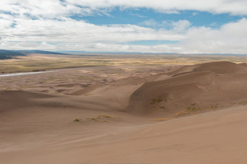 Fototapeta na wymiar Sand dunes and Medano Creek
