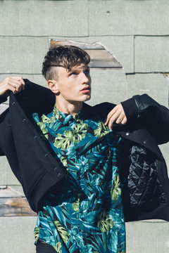 Super stylish teenage guy, outdoors