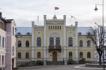 Fototapeta na wymiar Government office in Kuldīga, Latvia