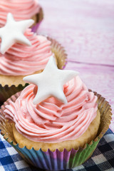 cakes cupcakes to the celebration of Christmas on the table