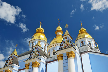 Fototapeta na wymiar Saint Michael Goldentopped Cathedral in Kyiv
