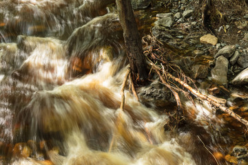Bachlauf nach einem Hochwasser