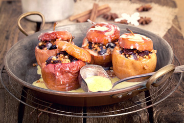 Weihnachtsdessert - Bratapfel