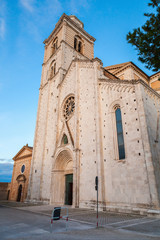 Fototapeta na wymiar Fermo Cathedral west front