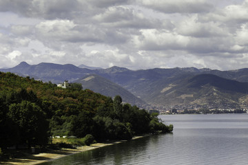 Obraz premium lake ohrid coast and castle