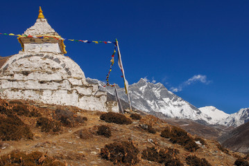 Nepal khumbu sagarmatha national park white stupa