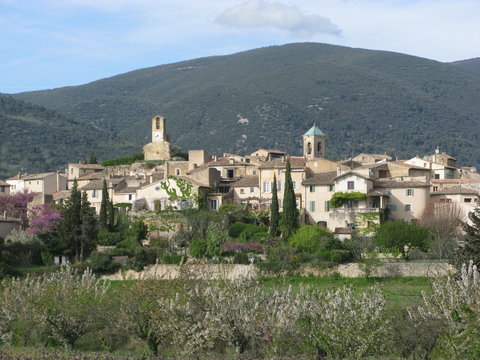 Lourmarin en Provence, village d'Albert Camus