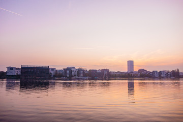 Fototapeta premium beautiful spree river at berlin in the eve