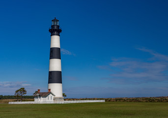Fototapeta na wymiar Black and white lighthouse