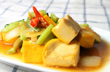 fried tofu with vegetable on dish