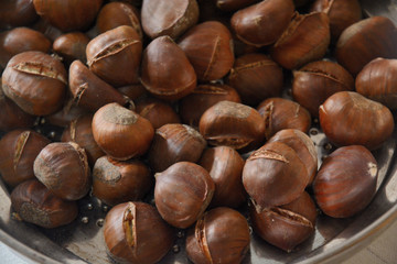 CASTAGNE ARROSTITE,CAMPANIA,SUD ITALIA.