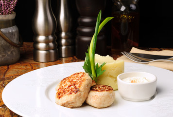 cutlets with potatoes