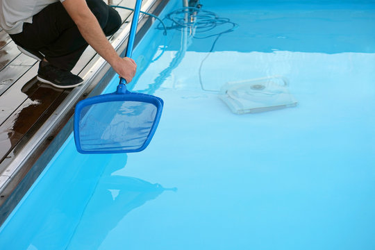 Pool cleaner during his work