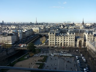 Obraz premium vista da notre dame