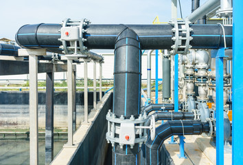 Flexible hose for use in plumbing system and to reduce vibration the pipe and pump.