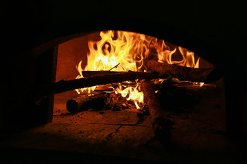 wood that burns in the oven-2