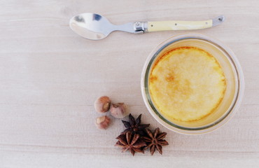 pot de crème aux œuf,fait maison et épices