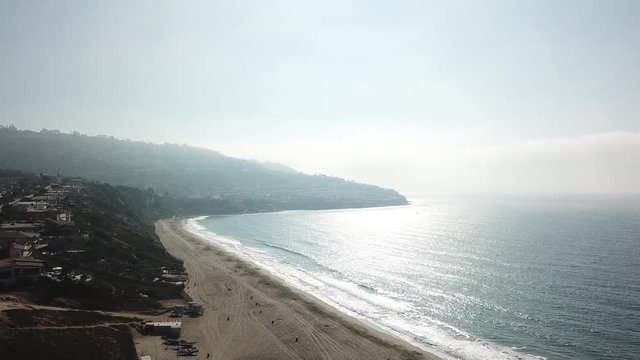 ロサンゼルスのビーチ＜空撮＞
