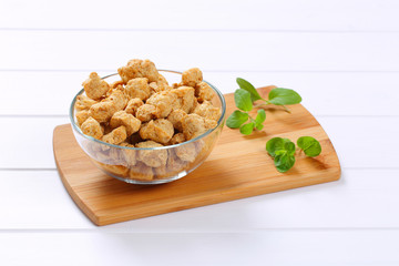 cubes of soy meat