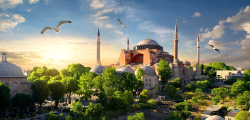 Naklejka premium Hagia Sophia o zachodzie słońca