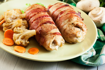 Chicken breast stuffed with champignon