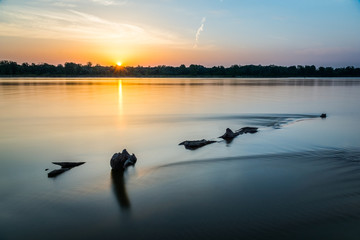 Naklejka premium Sunset over Vistula river near Warsaw, Poland
