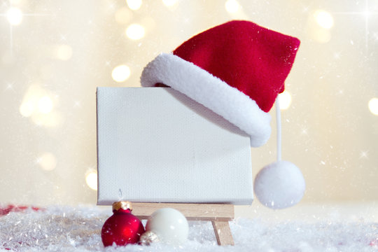 Leere Staffelei Weihnachtlich dekoriert