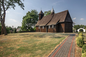 Kości&oacute;ł św. Leonarda Opata, Wierzbie, gm. Praszka, pow. oleski, woj. opolskie