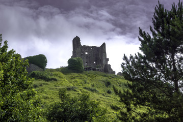 Fototapeta premium Remains of Corfe Castle / Wareham / United Kingdom