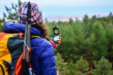 Vahşi Doğada Yalnız Kadın