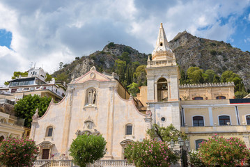 Fototapeta na wymiar Church of San Giuseppe in Taormina