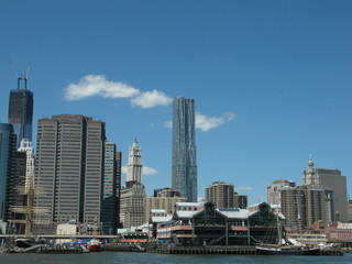 Fototapeta na wymiar East River Pier 17 and lower Manhattan