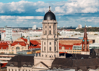 Fototapeta na wymiar Historic Berlin Cathedral, day foto.
