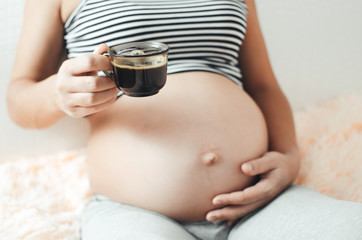 pregnant girl with coffee