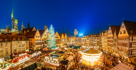 Traditional christmas market in the historic center of Frankfurt, Germany