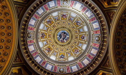 Fototapeta premium Interior of St.Stephen Basilica. Budapest, Hungary