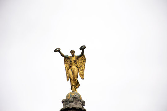 Golden Statue of Victory atop the Fountain French called La victoire de Louis-Simon Boizot au sommet de la colonne