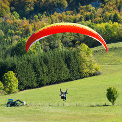 Parapente dans le Vercors en Automne