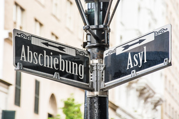 Schild 259 - Asyl