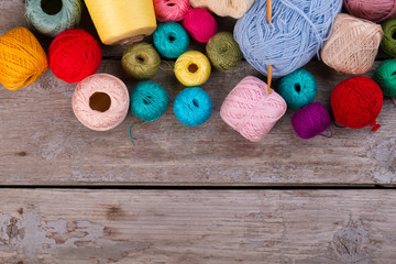 Multicolor assortment of yarn