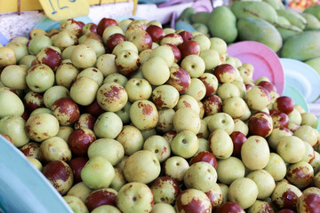 Fresh jujube for sell at Huai Khwang market, Bangkok, Thailand