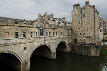 Pultney Bridge And River Avon With Boat Tour in Bath, United Kingdom
