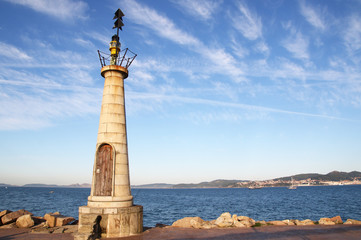 Fototapeta na wymiar landscape of the coast of Vigo with lighthouse
