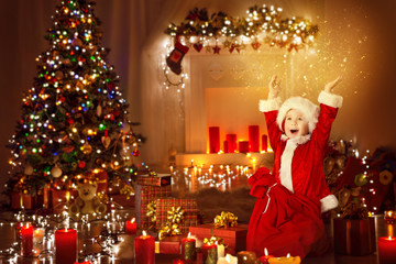 Christmas Child Happy Presents Gifts, Kid Opening Present Toys in Xmas Tree Decorated Room