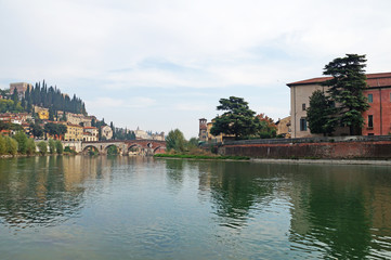 Fototapeta na wymiar Verona, Beautiful view of the city. Medieval Italy.