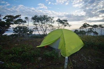 夜明けのテント