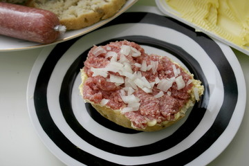 Mettwurstbrot