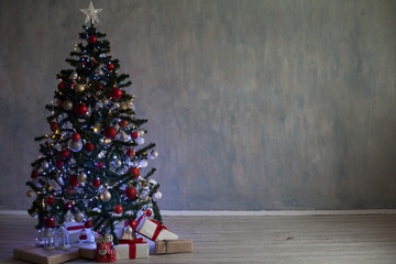 Christmas tree with lights Garland homes for the new year